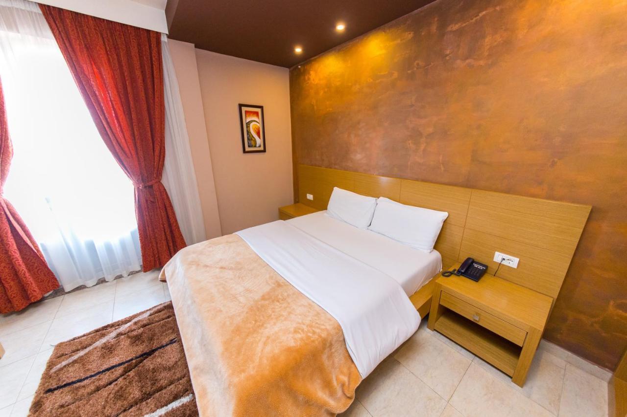 Hotel Denver Tiranë Eksteriør bilde