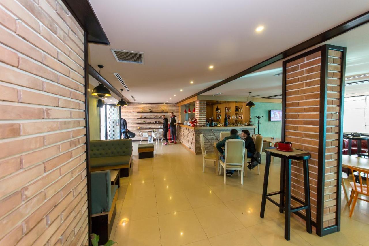 Hotel Denver Tiranë Eksteriør bilde