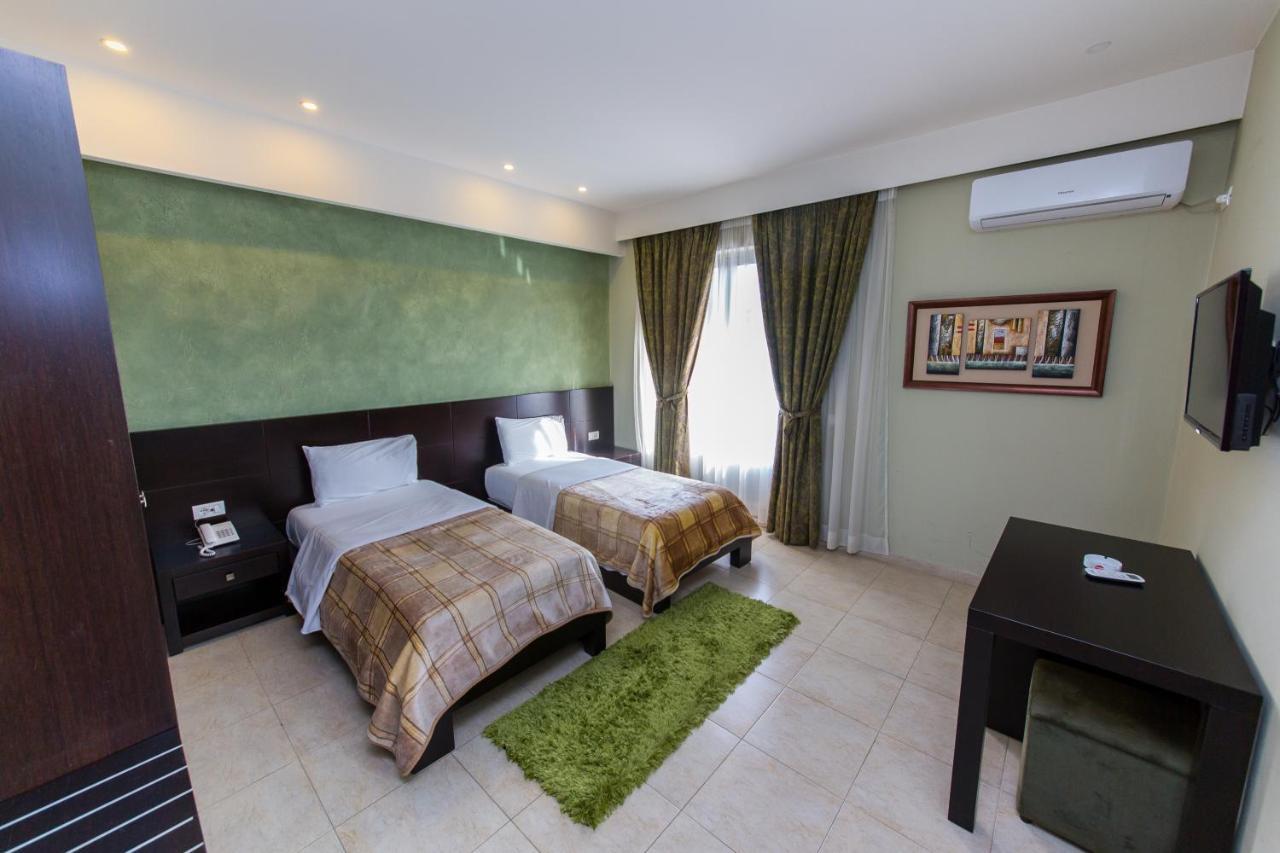 Hotel Denver Tiranë Eksteriør bilde