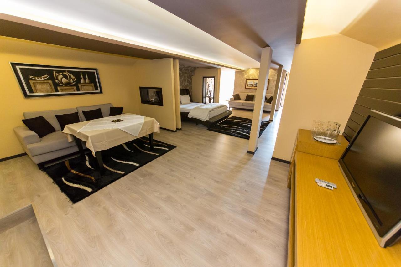 Hotel Denver Tiranë Eksteriør bilde
